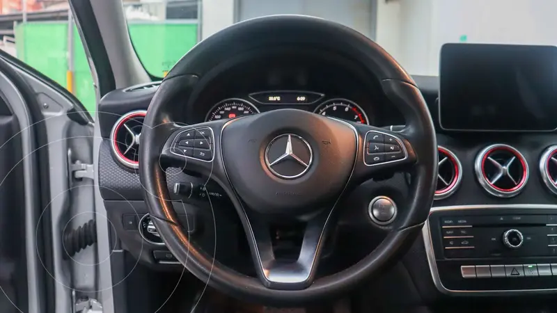 mercedes clase-a-hatchback