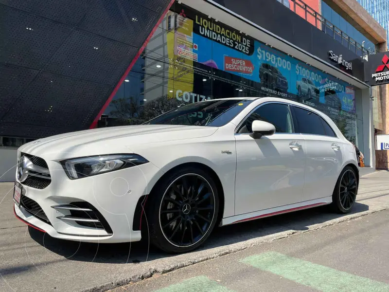 Foto Mercedes Clase A Sedan AMG 35 4MATIC usado (2023) color Blanco precio $810,000