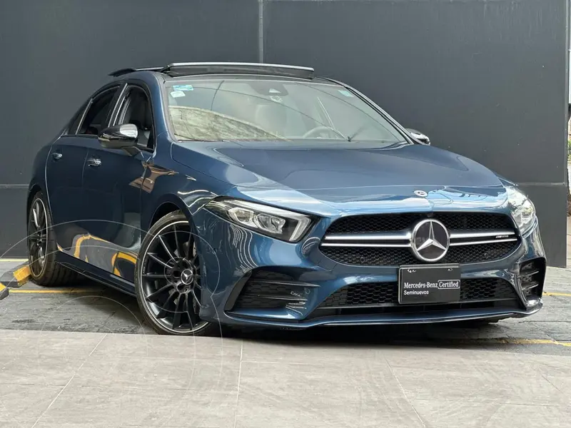 Foto Mercedes Clase A Sedan AMG 35 4MATIC usado (2022) color Azul Marino precio $890,000