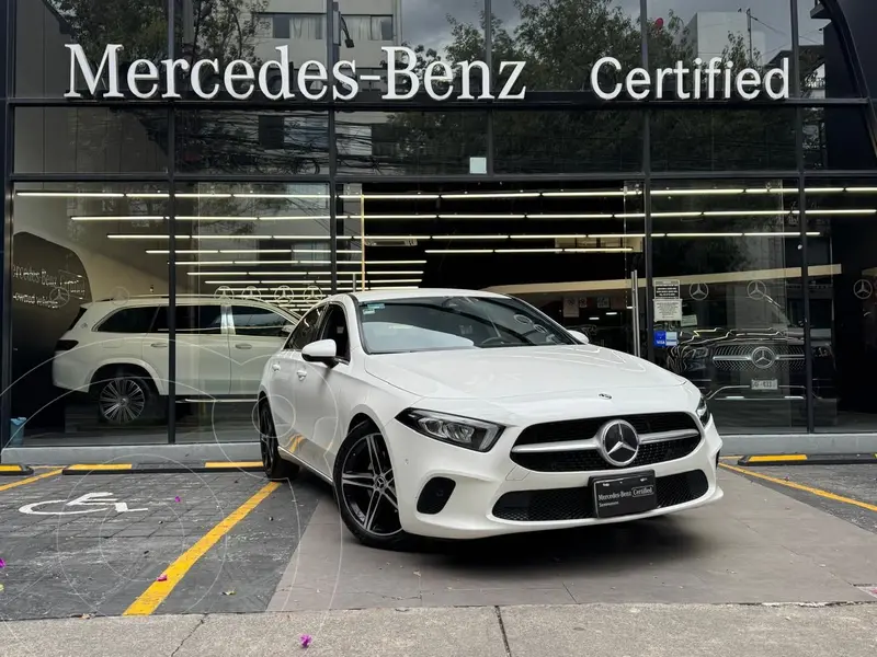 Foto Mercedes Clase A Sedan 200 Progressive usado (2020) color Blanco financiado en mensualidades(enganche $213,180 mensualidades desde $9,158)