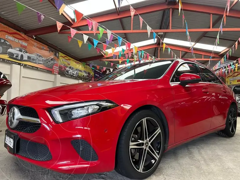 Foto Mercedes Clase A Sedan 200 Sport Sedan usado (2020) color Rojo Jupiter precio $649,900