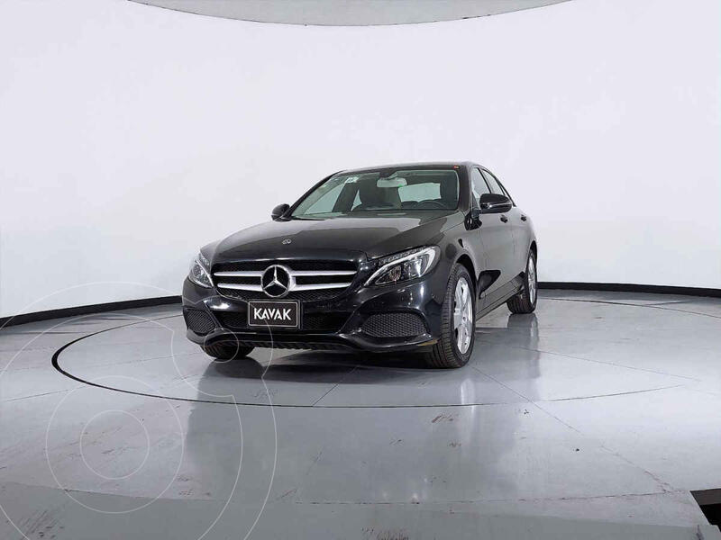 Foto Mercedes Clase C Coupe 180 CGI usado (2018) color Negro precio $451,999