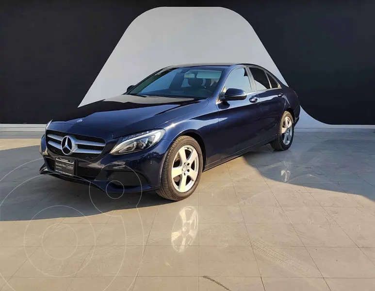 Foto Mercedes Clase C Sedan 180 CGI usado (2018) color Azul precio $419,900