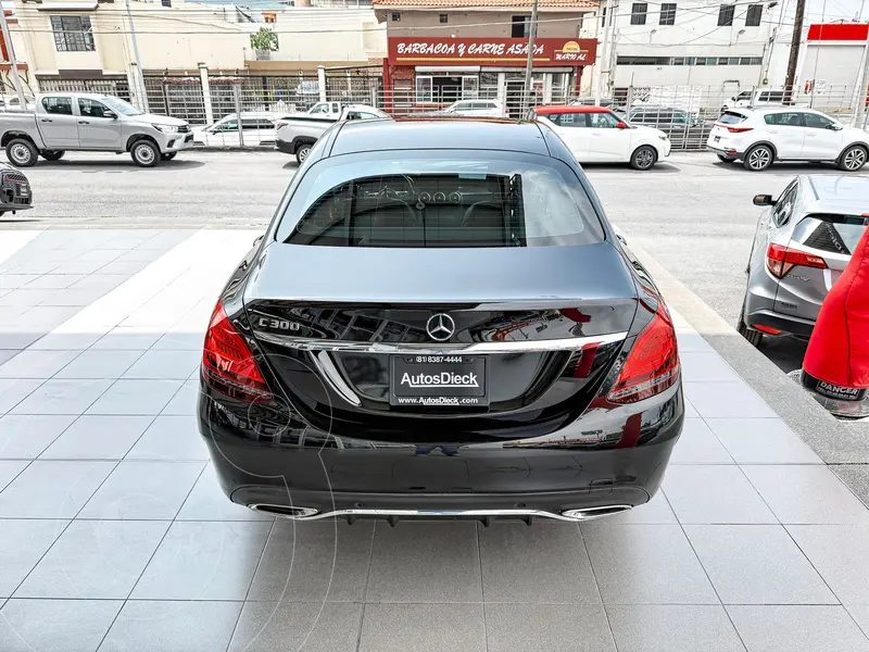 mercedes clase-c-sedan