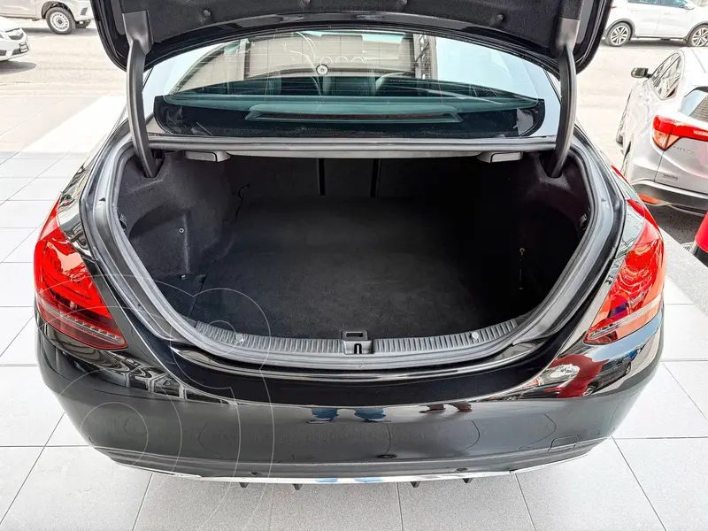 mercedes clase-c-sedan