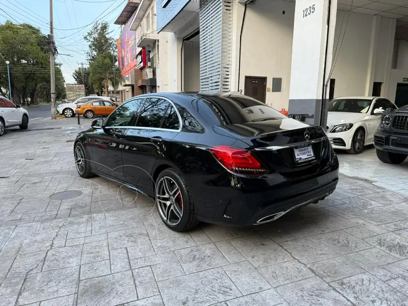 mercedes clase-c-sedan
