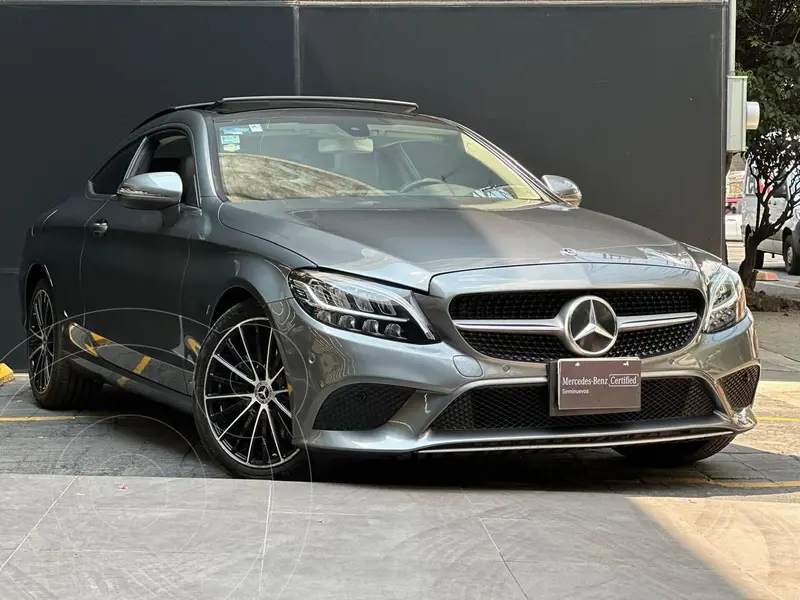 Foto Mercedes Clase C Sedan 200 Sport usado (2020) color Gris Oscuro precio $590,000