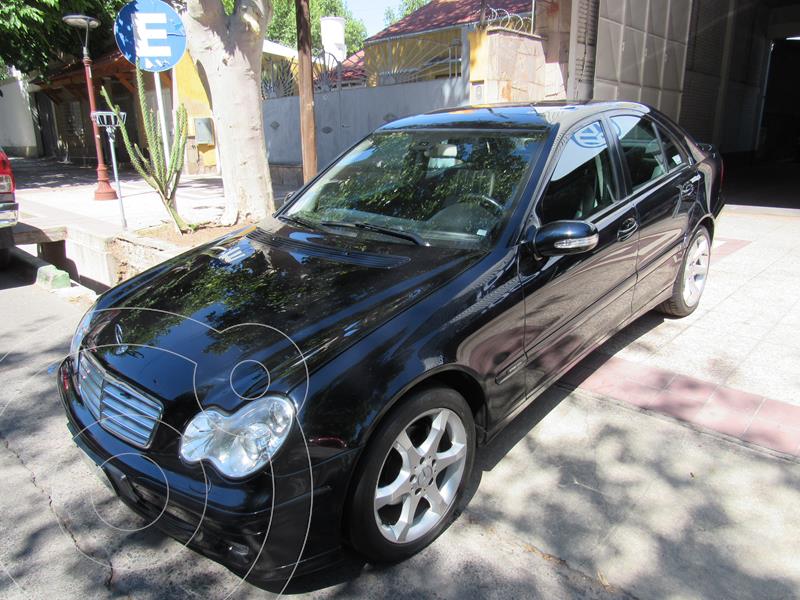 foto Mercedes Clase C C200 K Avantgarde usado (2007) color Azul precio $1.350.000