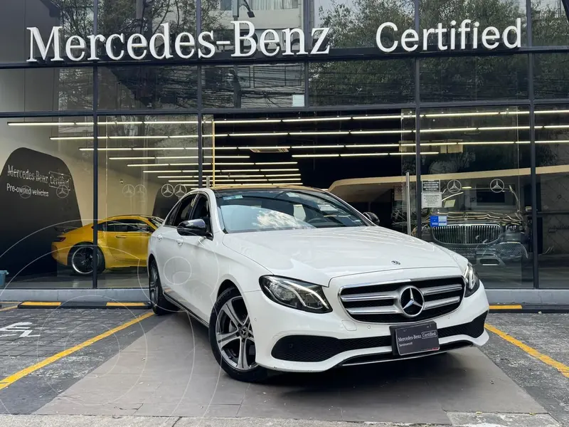 Foto Mercedes Clase E Sedan 200 CGI Avantgarde usado (2019) color Blanco financiado en mensualidades(enganche $196,460 mensualidades desde $8,440)