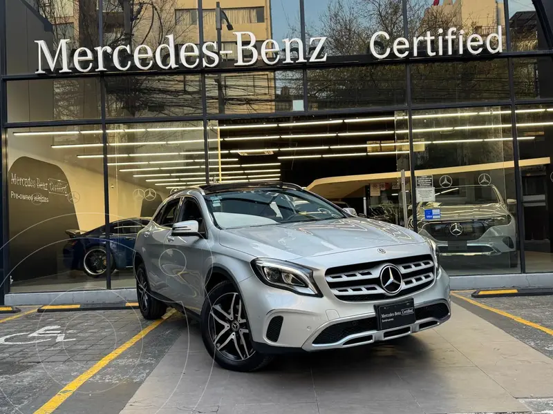 Foto Mercedes Clase GLA 200 CGI Sport Aut usado (2019) color Gris financiado en mensualidades(enganche $163,020 mensualidades desde $7,003)