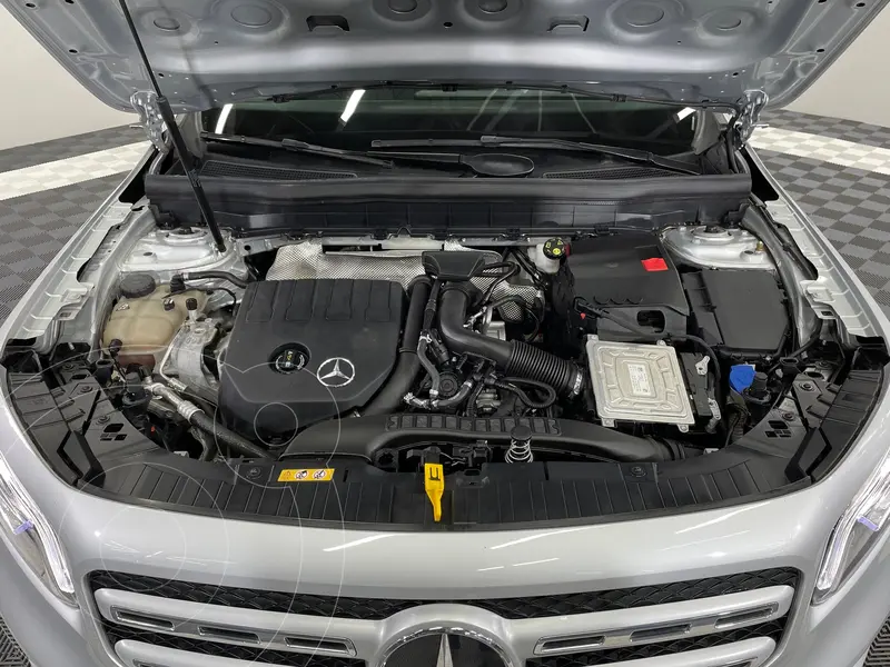 mercedes clase-glb