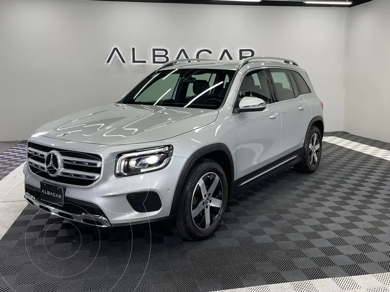 mercedes clase-glb