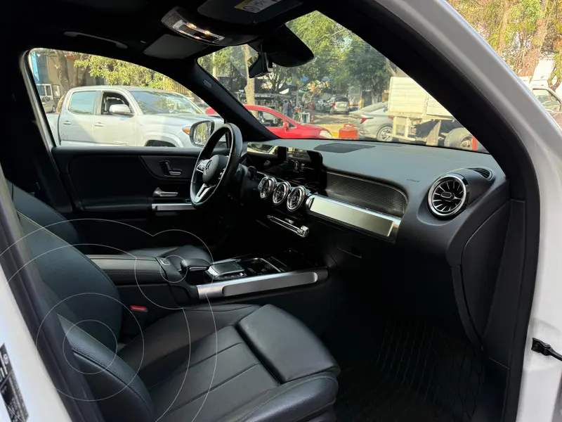 mercedes clase-glb