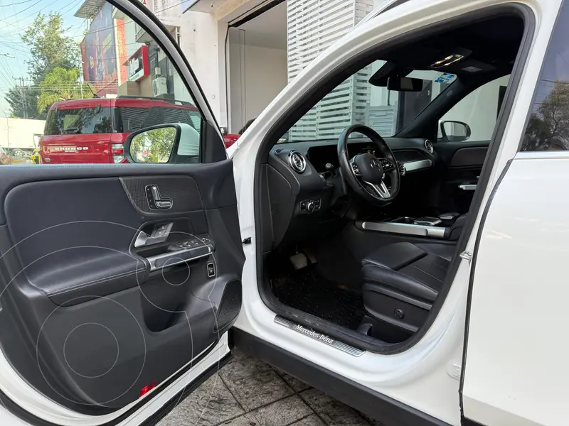 mercedes clase-glb