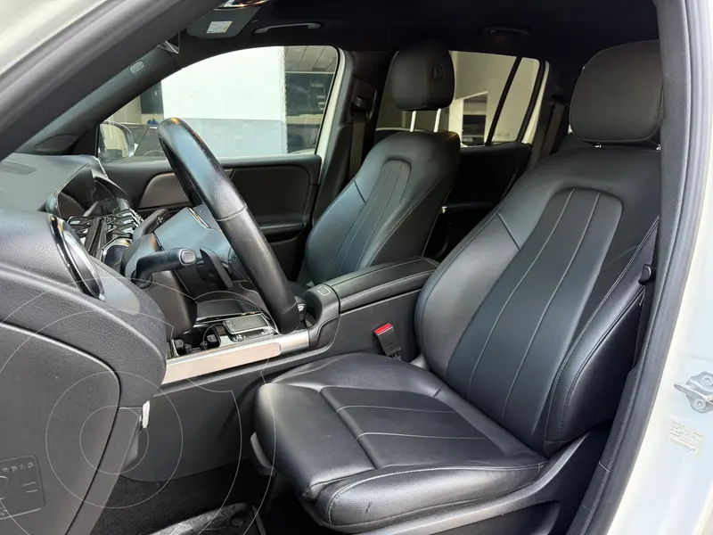 mercedes clase-glb