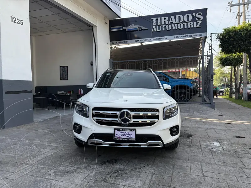 mercedes clase-glb