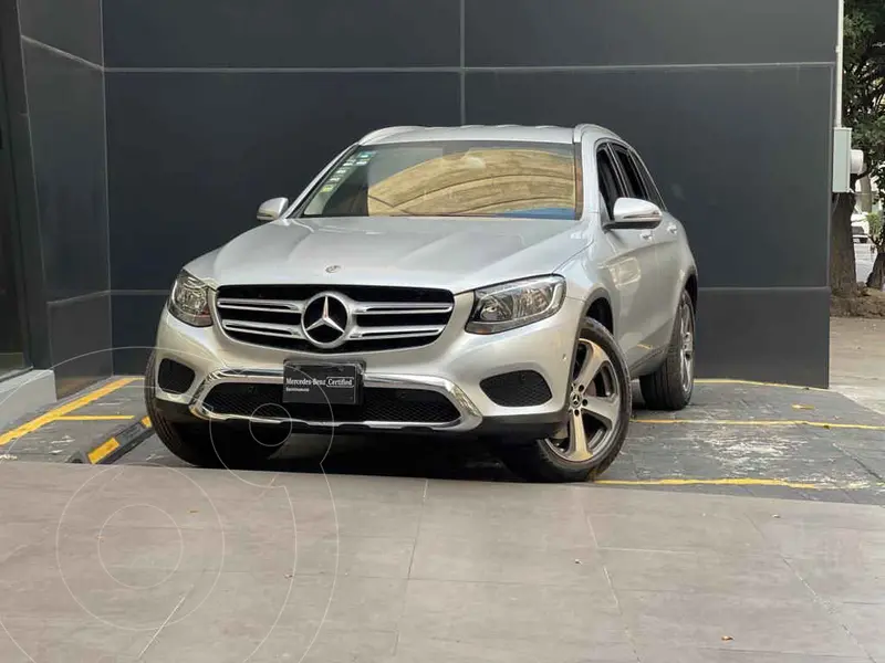 Foto Mercedes Clase GLC 300 Off Road usado (2018) color Gris precio $680,000
