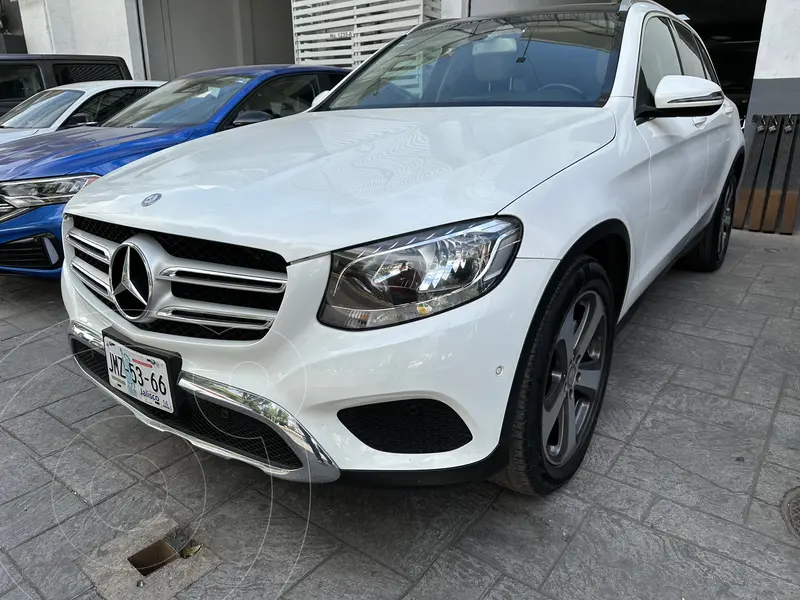 Foto Mercedes Clase GLC 300 Off Road usado (2017) color Blanco precio $399,900