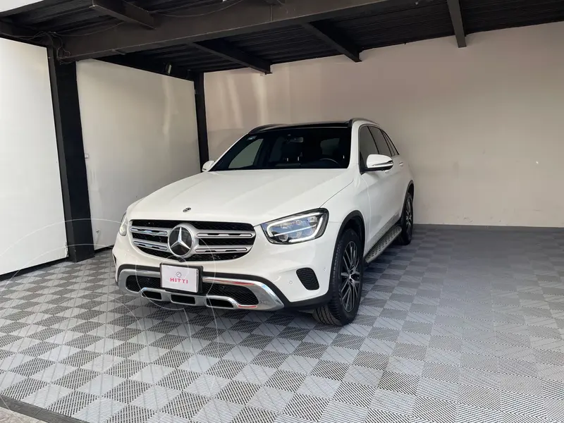 Foto Mercedes Clase GLC 300 e 4MATIC Coupe usado (2022) color Blanco precio $828,000