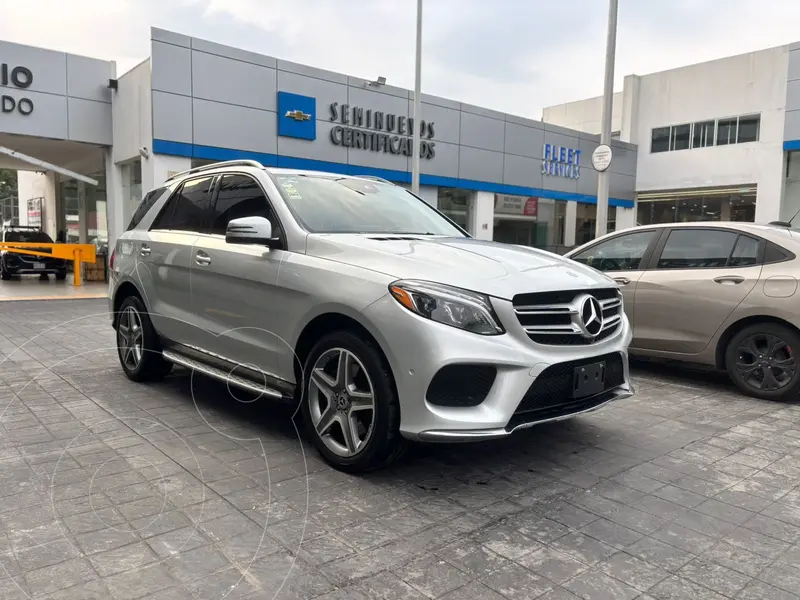 Foto Mercedes Clase GLE SUV 400 Sport usado (2019) color plateado precio $730,000