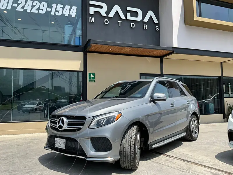 Foto Mercedes Clase GLE SUV 400 Guard VR4 usado (2017) color plateado precio $850,800