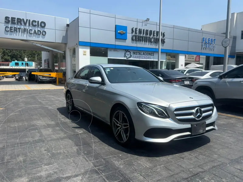 Foto Mercedes Clase M ML 500 CGI Guard VR4 usado (2019) color plateado precio $590,000