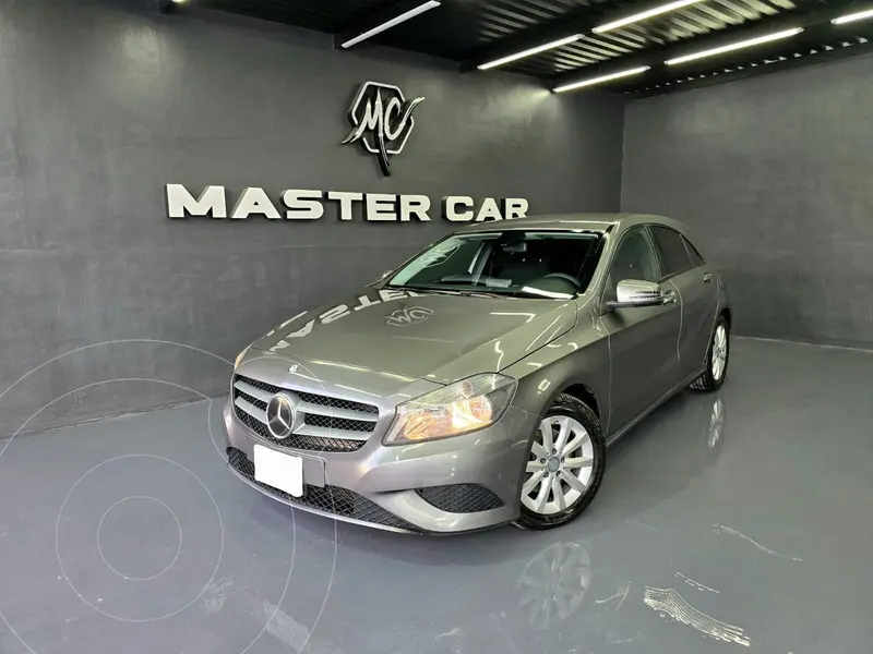 Foto Mercedes Clase M ML 500 CGI Biturbo usado (2016) color plateado precio $218,000