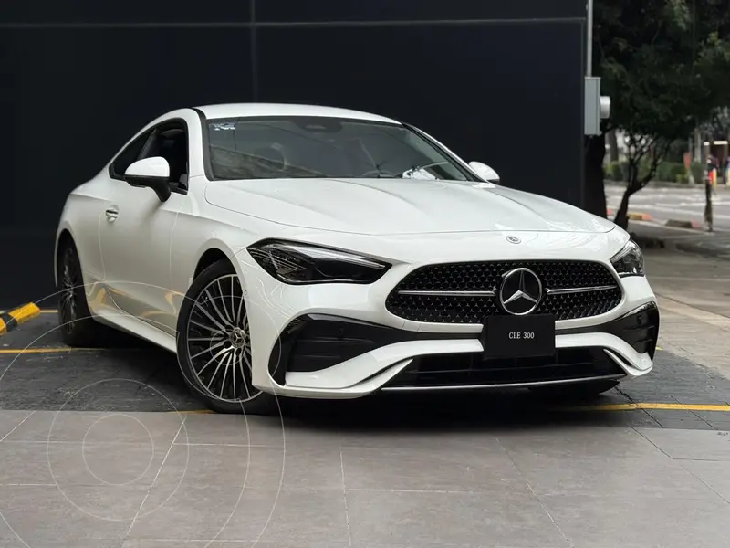 Foto Mercedes CLE Coupe 300 4MATIC usado (2024) color Blanco precio $1,080,000