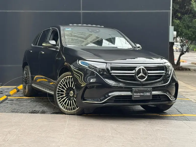 Foto Mercedes EQC 400 4MATIC Sport usado (2021) color Negro precio $760,000