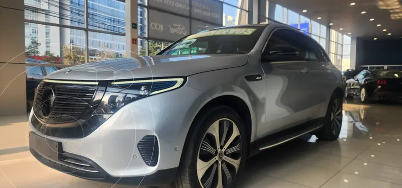 Foto Mercedes EQC 400 4MATIC usado (2020) color Plata precio $854,999