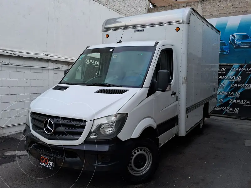 Foto Mercedes Sprinter VAN Cargo 415 usado (2018) color Blanco precio $730,000