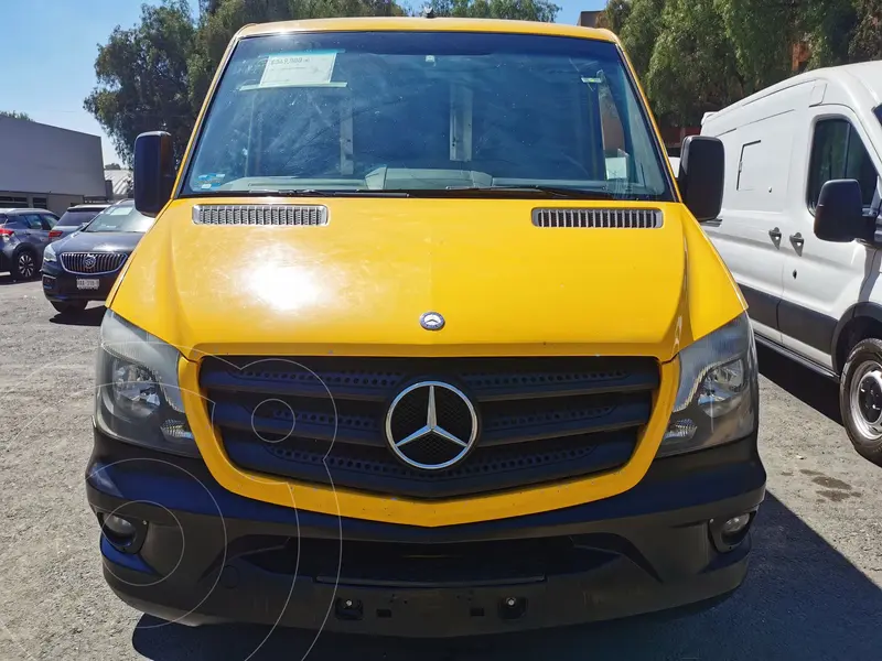 Foto Mercedes Sprinter VAN Cargo 315 usado (2016) color Amarillo financiado en mensualidades(enganche $86,250 mensualidades desde $10,660)