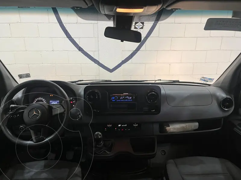 mercedes sprinter-van