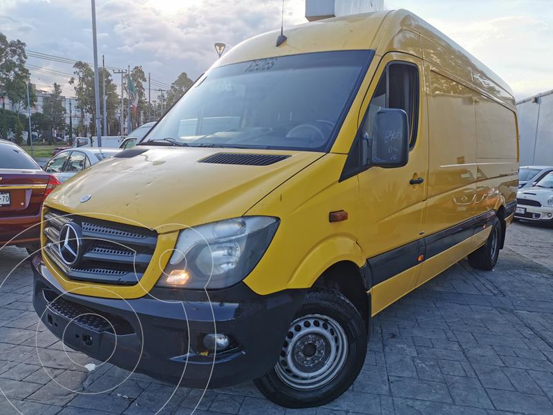 Foto Mercedes Sprinter VAN Cargo 415 usado (2016) color Amarillo financiado en mensualidades(enganche $96,000 mensualidades desde $11,363)