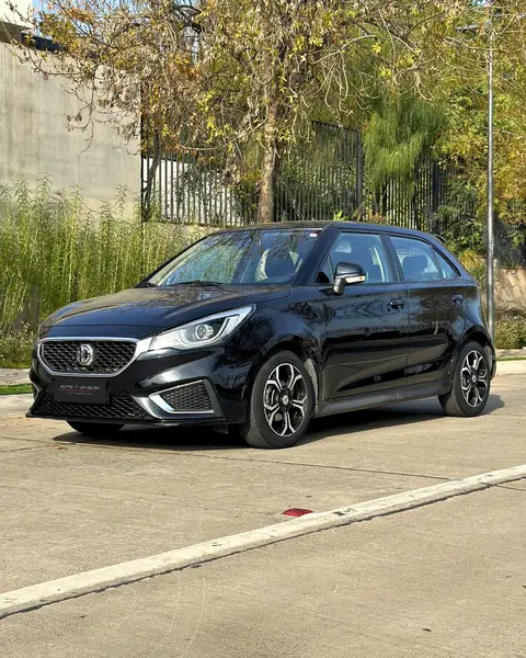 Foto MG 3 1.5L Com Aut usado (2022) color Negro precio $8.990.000