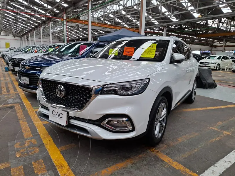Foto MG HS Trophy usado (2022) color Blanco financiado en mensualidades(enganche $90,000 mensualidades desde $8,100)