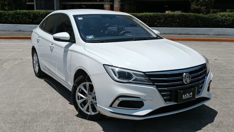 Foto MG MG GT Excite usado (2024) color Blanco precio $239,800