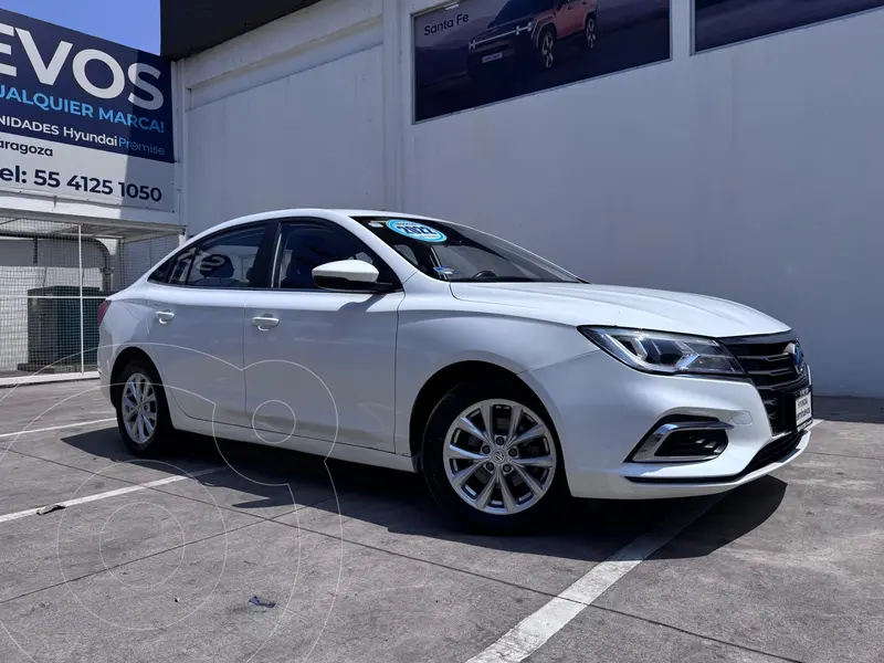 Foto MG MG5 Excite Aut usado (2022) color Blanco precio $194,900
