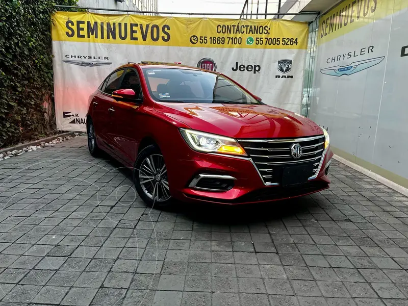 Foto MG MG5 Elegance Aut usado (2023) color Rojo precio $254,000