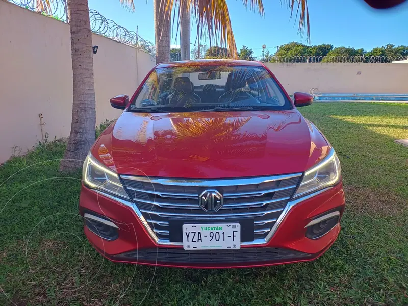 Foto MG MG5 Elegance Aut usado (2023) color Rojo precio $239,000