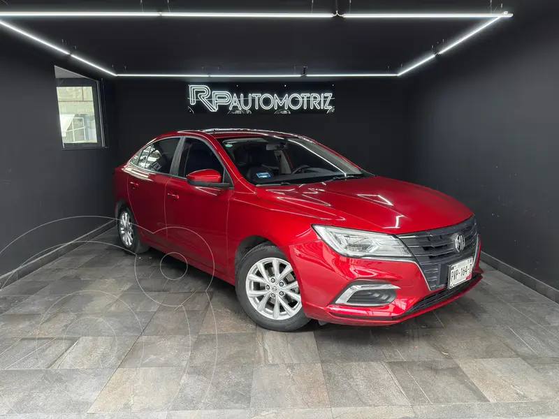 Foto MG MG5 Excite usado (2022) color Rojo financiado en mensualidades(enganche $38,600 mensualidades desde $5,000)