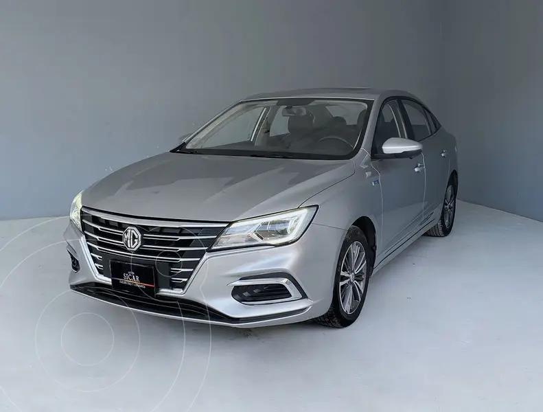 Foto MG MG5 Elegance Aut usado (2023) color plateado precio $239,000
