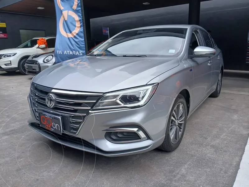 Foto MG MG5 Elegance usado (2022) color plateado financiado en mensualidades(enganche $54,500 mensualidades desde $4,168)