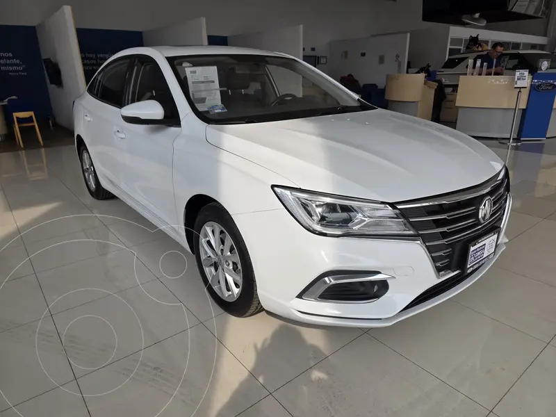 Foto MG MG5 Excite Aut usado (2023) color Blanco financiado en mensualidades(enganche $48,500 mensualidades desde $6,200)