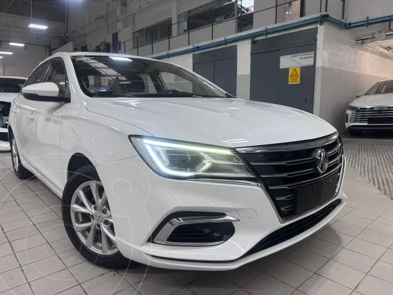 Foto MG MG5 Excite Aut usado (2022) color Blanco financiado en mensualidades(enganche $79,378 mensualidades desde $3,410)