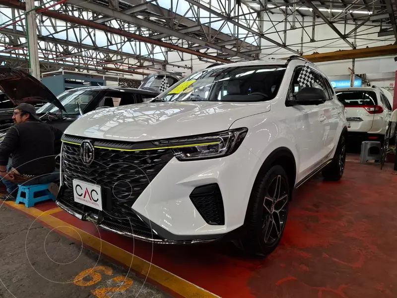 Foto MG RX5 Elegance usado (2024) color Blanco financiado en mensualidades(enganche $97,000 mensualidades desde $8,800)