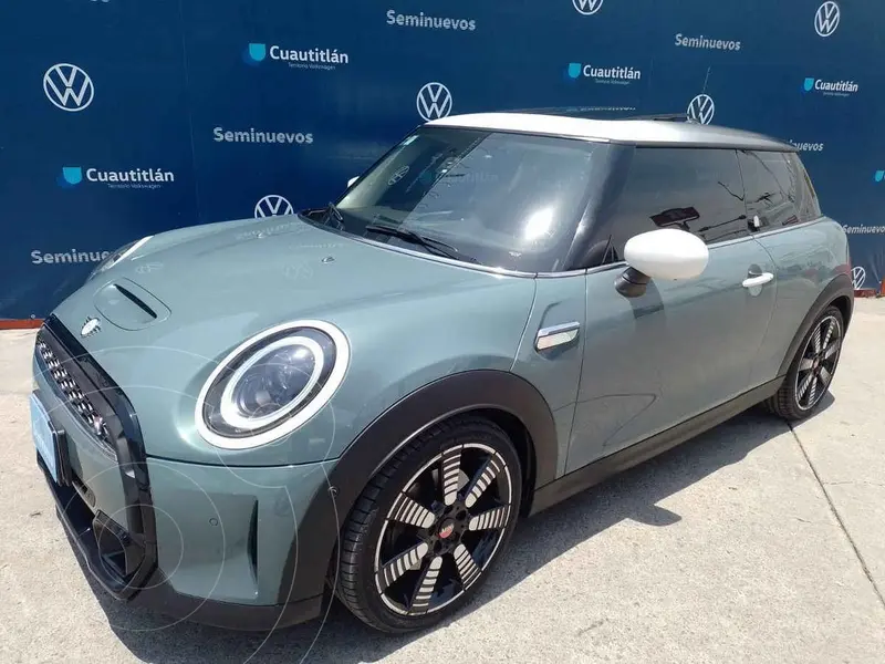 Foto MINI 3 Puertas Cooper S Classic Aut usado (2023) color Gris precio $479,000