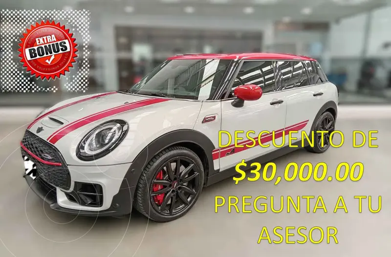 Foto MINI Clubman Cooper S Iconic Aut usado (2023) color Blanco financiado en mensualidades(enganche $254,918 mensualidades desde $11,579)