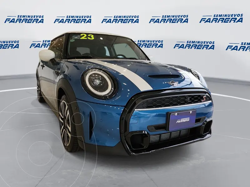 Foto MINI Cooper 5 Puertas Classic Aut usado (2023) color Azul Acero precio $610,000