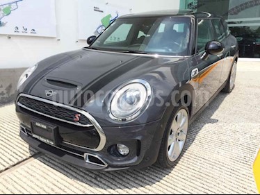 foto MINI Cooper Clubman S Hot Chili Aut usado (2019) color Gris precio $415,000
